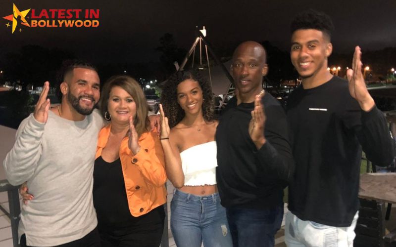 Devon Travis, Jordan Travis Brother, Parents, Age, Net Worth & Salary 3 Devon Travis Parents